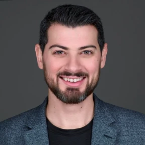 Testimonial from Barret Davis on project success Photo of Barret Davis from Nternow sharing her experience working with EvinceDev on an on-demand real estate app development